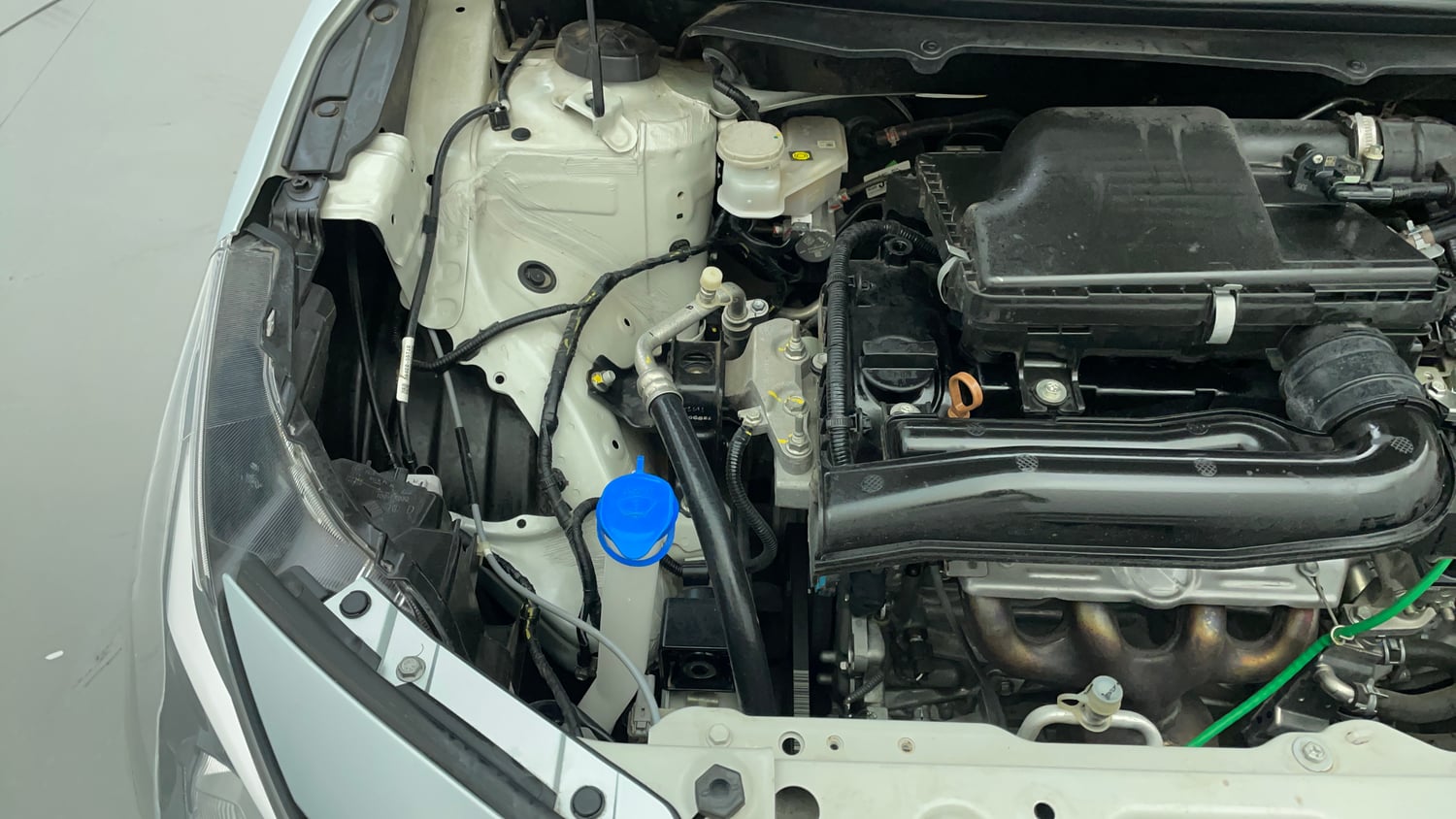 Used 2023 Maruti Suzuki Baleno Alpha AGS Petrol Automatic engine ENGINE RIGHT SIDE VIEW