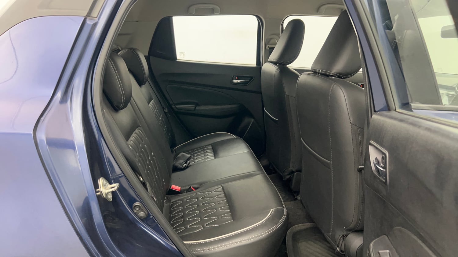 Used 2018 Maruti Suzuki Swift ZXi AMT Petrol Automatic interior RIGHT SIDE REAR DOOR CABIN VIEW