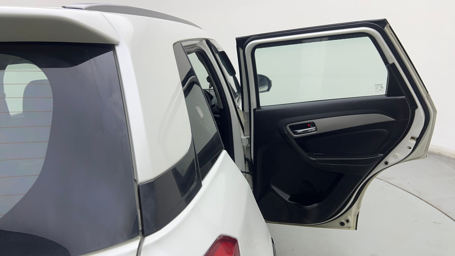 Used 2018 maruti-suzuki Vitara Brezza ZDi AGS Diesel Automatic interior RIGHT REAR DOOR OPEN VIEW