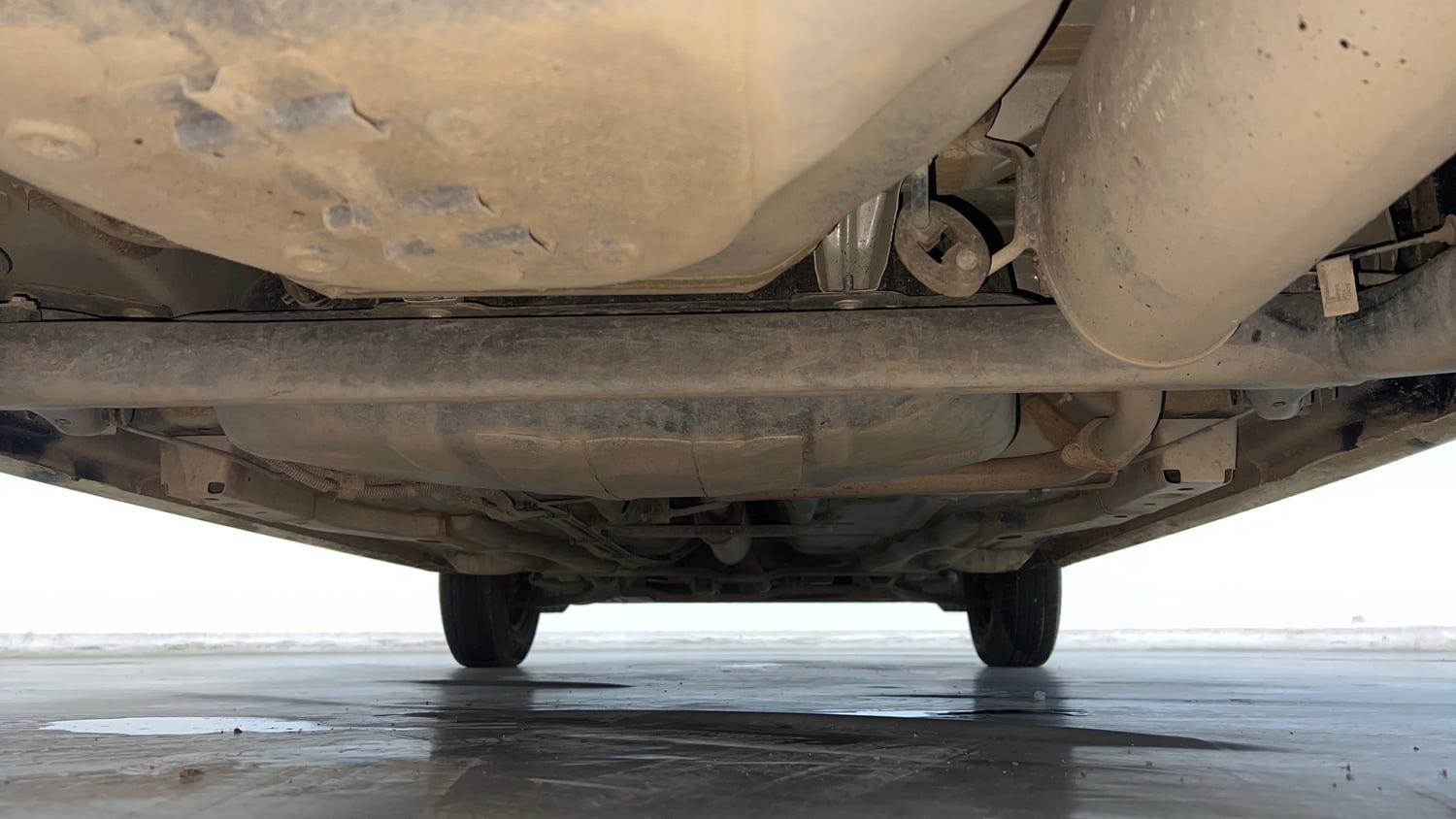 Used 2025 Tata Tiago XE Petrol Manual extra REAR UNDERBODY VIEW (TAKEN FROM REAR)