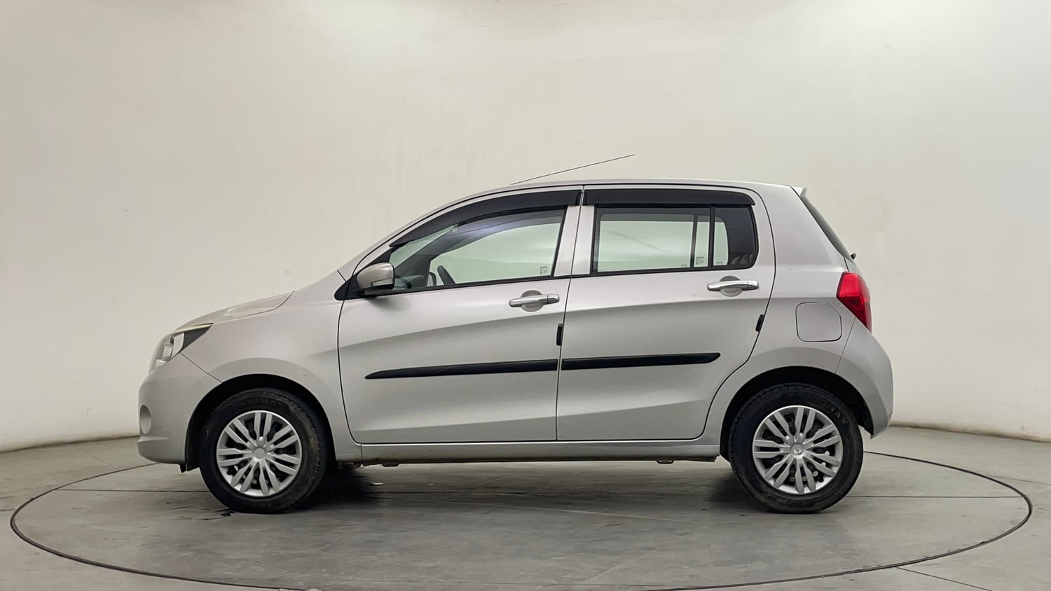Used 2017 Maruti Suzuki Celerio ZXi Petrol Manual exterior LEFT SIDE VIEW
