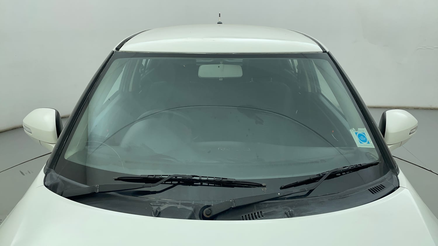 Used 2014 Maruti Suzuki Swift VXI CNG (Outside Fitted) Cng Manual exterior FRONT WINDSHIELD VIEW