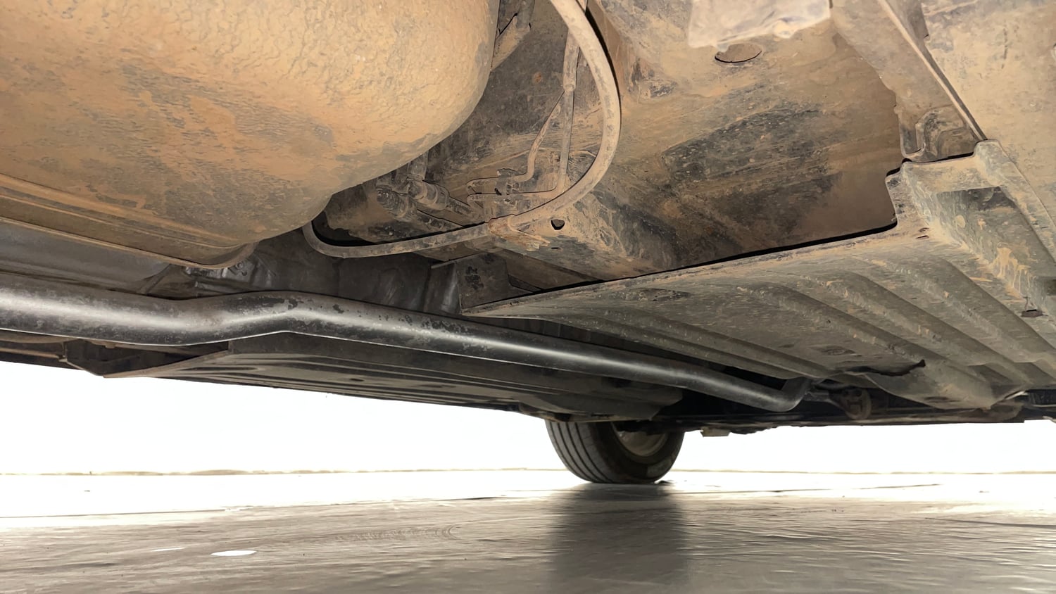 Used 2018 Maruti Suzuki S-Cross Alpha 1.3 Diesel Manual extra REAR RIGHT UNDERBODY VIEW