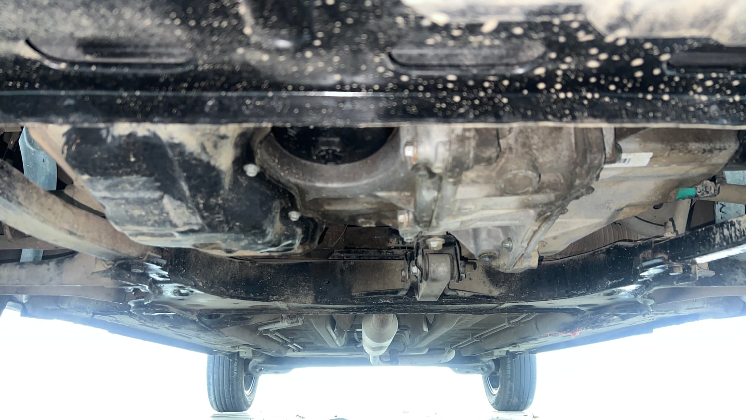 Used 2021 Nissan Magnite XV Turbo Petrol Manual extra FRONT LEFT UNDERBODY VIEW