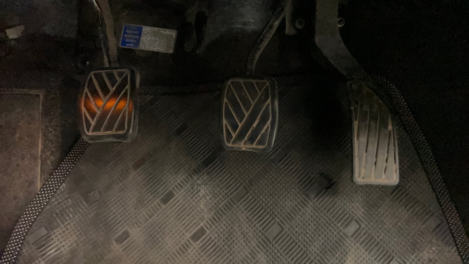 Used 2017 Maruti Suzuki Vitara Brezza [2016-2020] ZDi Plus Diesel Manual interior PEDALS VIEW