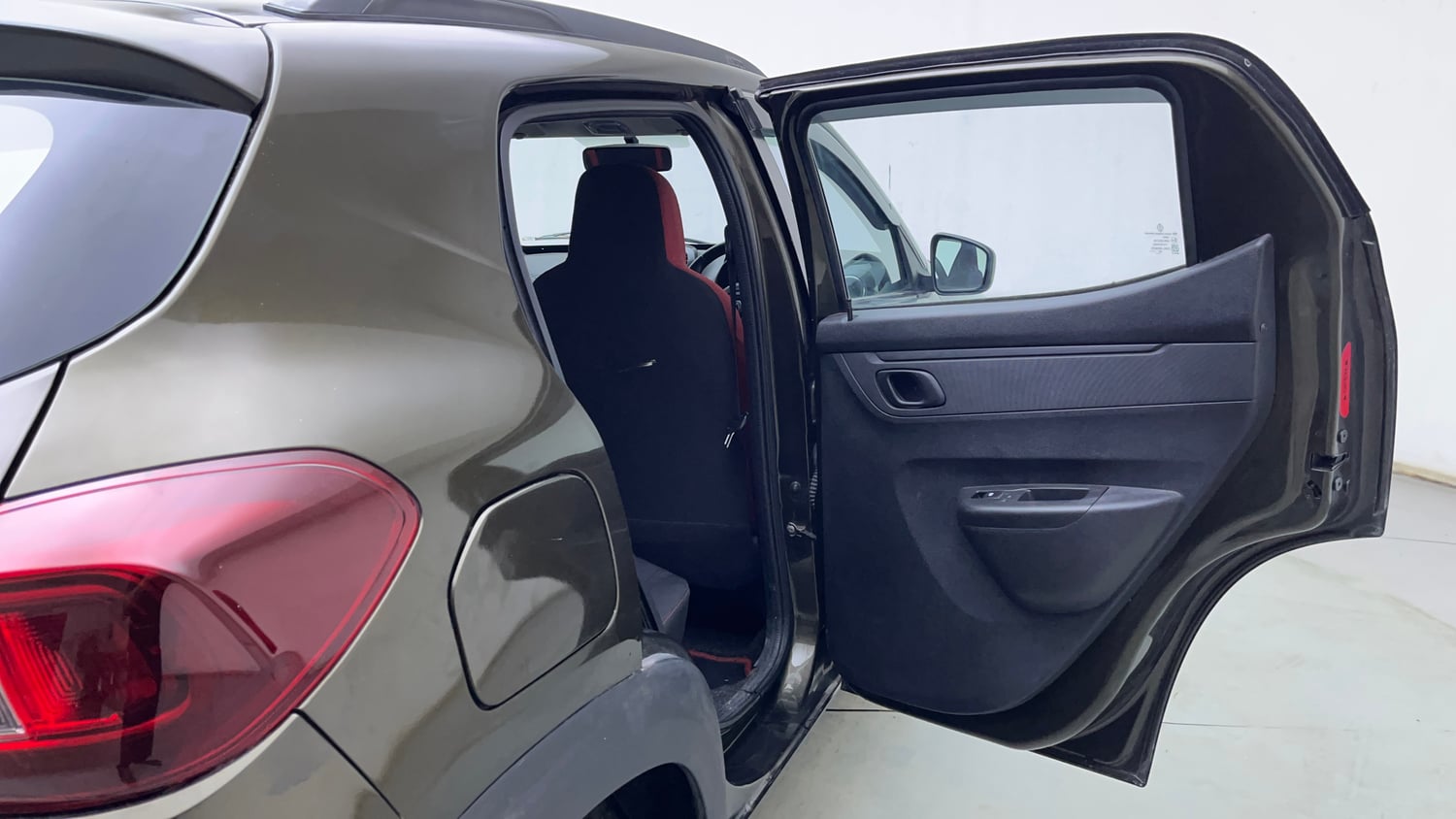 Used 2022 Renault Kwid RXT 1.0 AMT Petrol Automatic interior RIGHT REAR DOOR OPEN VIEW