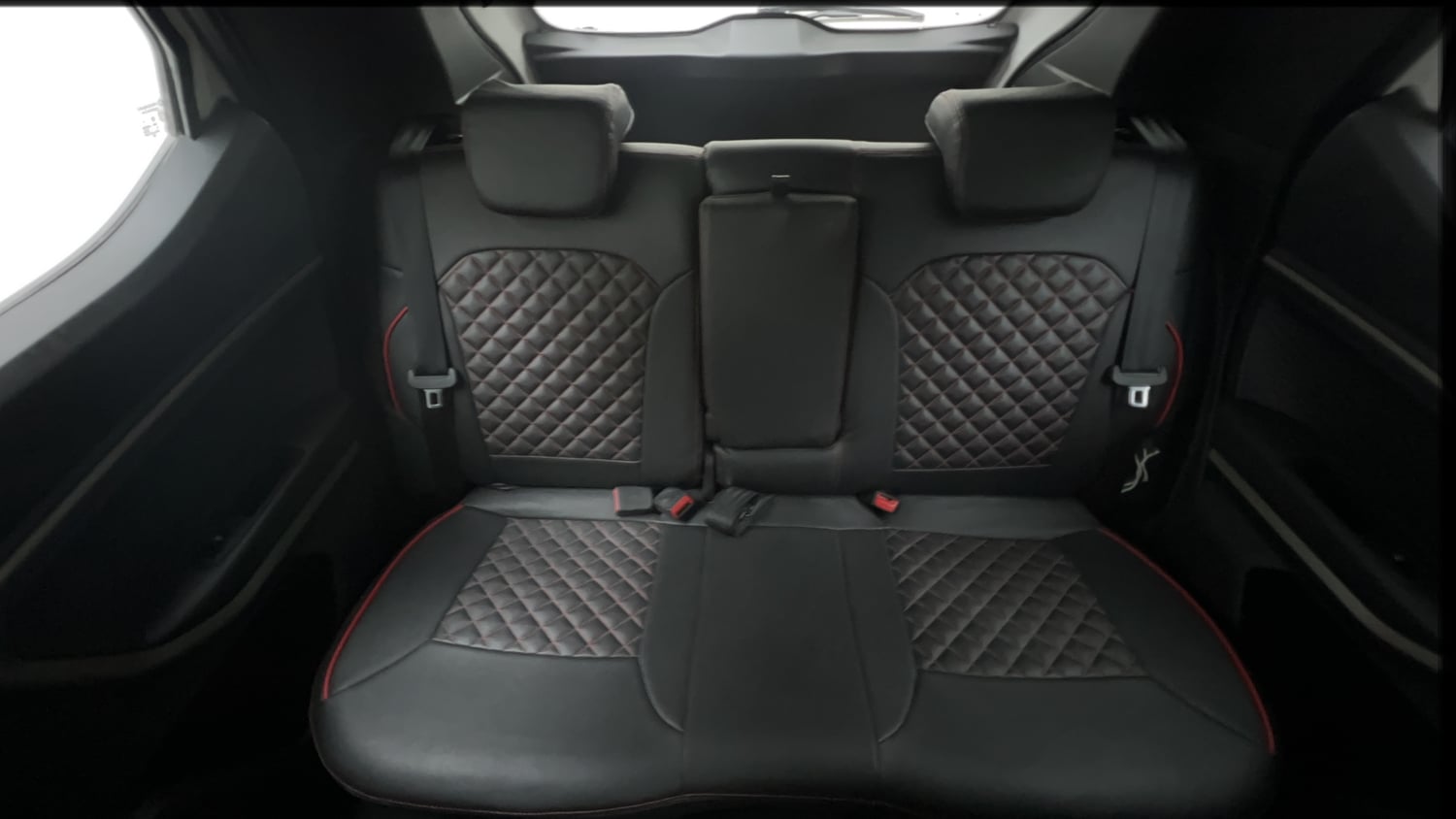 Used 2021 Renault Kiger RXZ Turbo CVT Petrol Automatic interior REAR SEAT CONDITION VIEW
