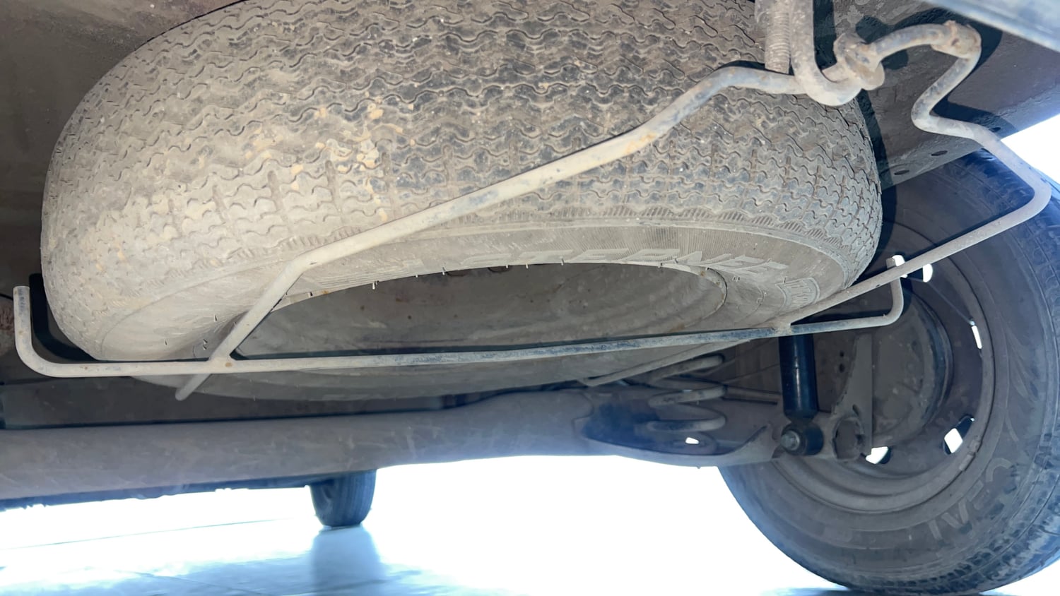 Used 2019 Renault Triber RXE Petrol Manual tyres SPARE TYRE VIEW