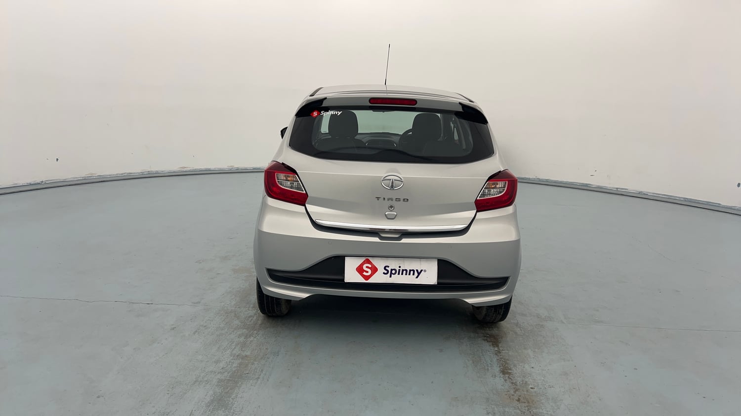 Used 2020 Tata Tiago XT Petrol Manual exterior BACK VIEW