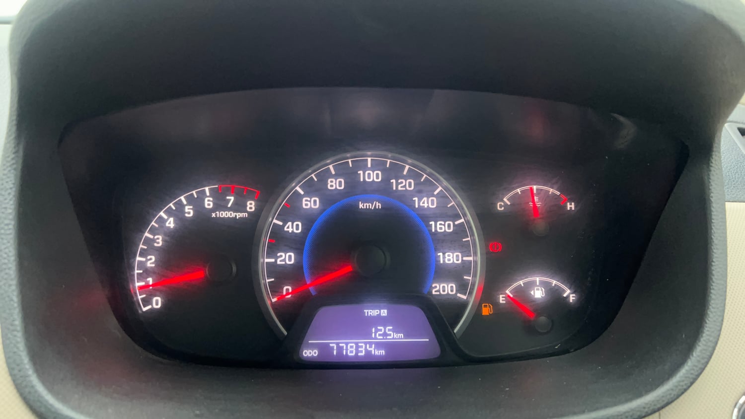 Used 2013 Hyundai Grand i10 Sportz 1.2 Kappa VTVT Petrol Manual interior CLUSTERMETER VIEW