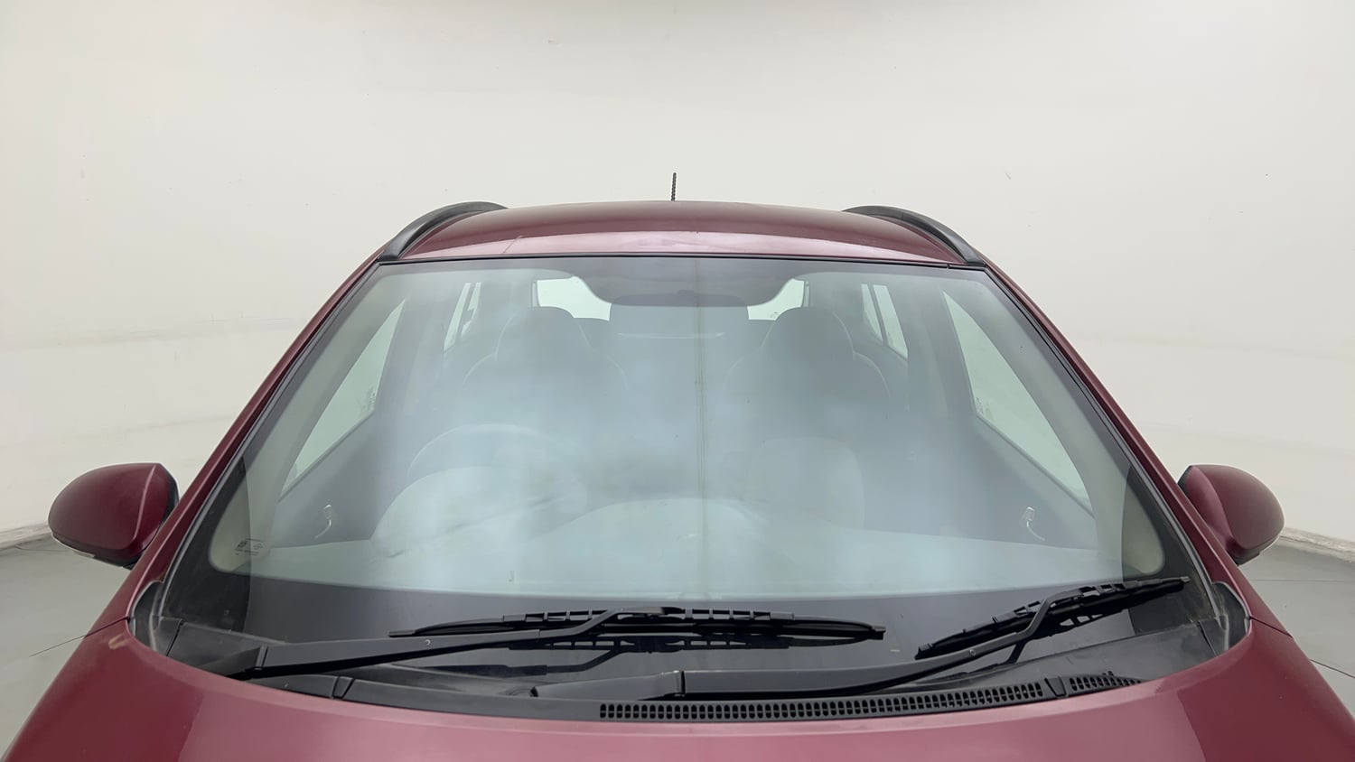 Used 2013 Hyundai Grand i10 Sportz 1.2 Kappa VTVT Petrol Manual exterior FRONT WINDSHIELD VIEW