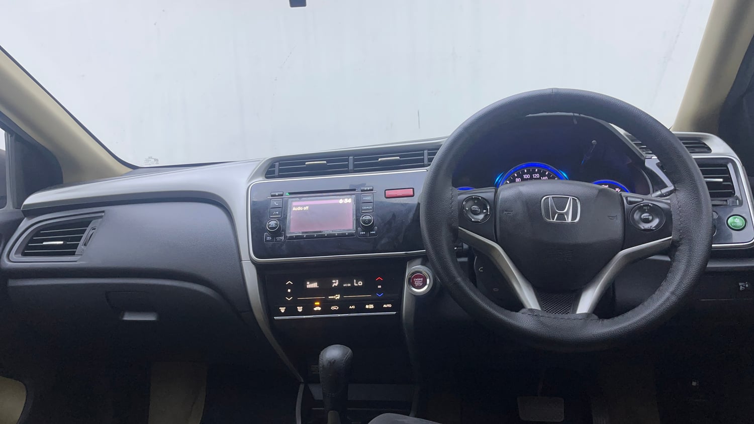 Used 2016 Honda City VX CVT Petrol Automatic interior DASHBOARD VIEW