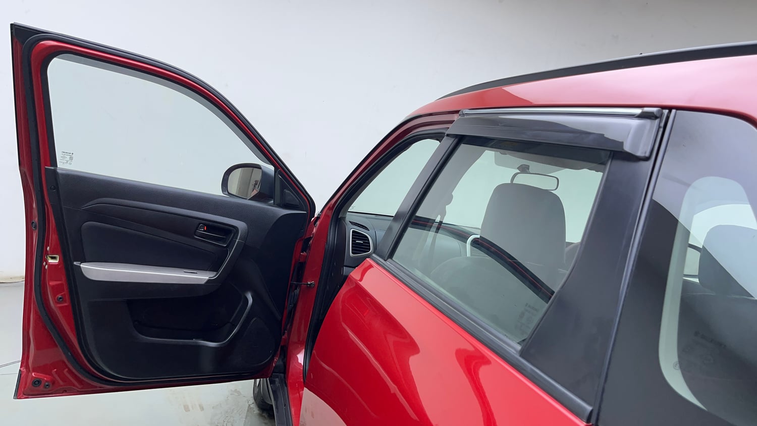 Used 2020 maruti-suzuki Vitara Brezza VXi Petrol Manual interior LEFT FRONT DOOR OPEN VIEW