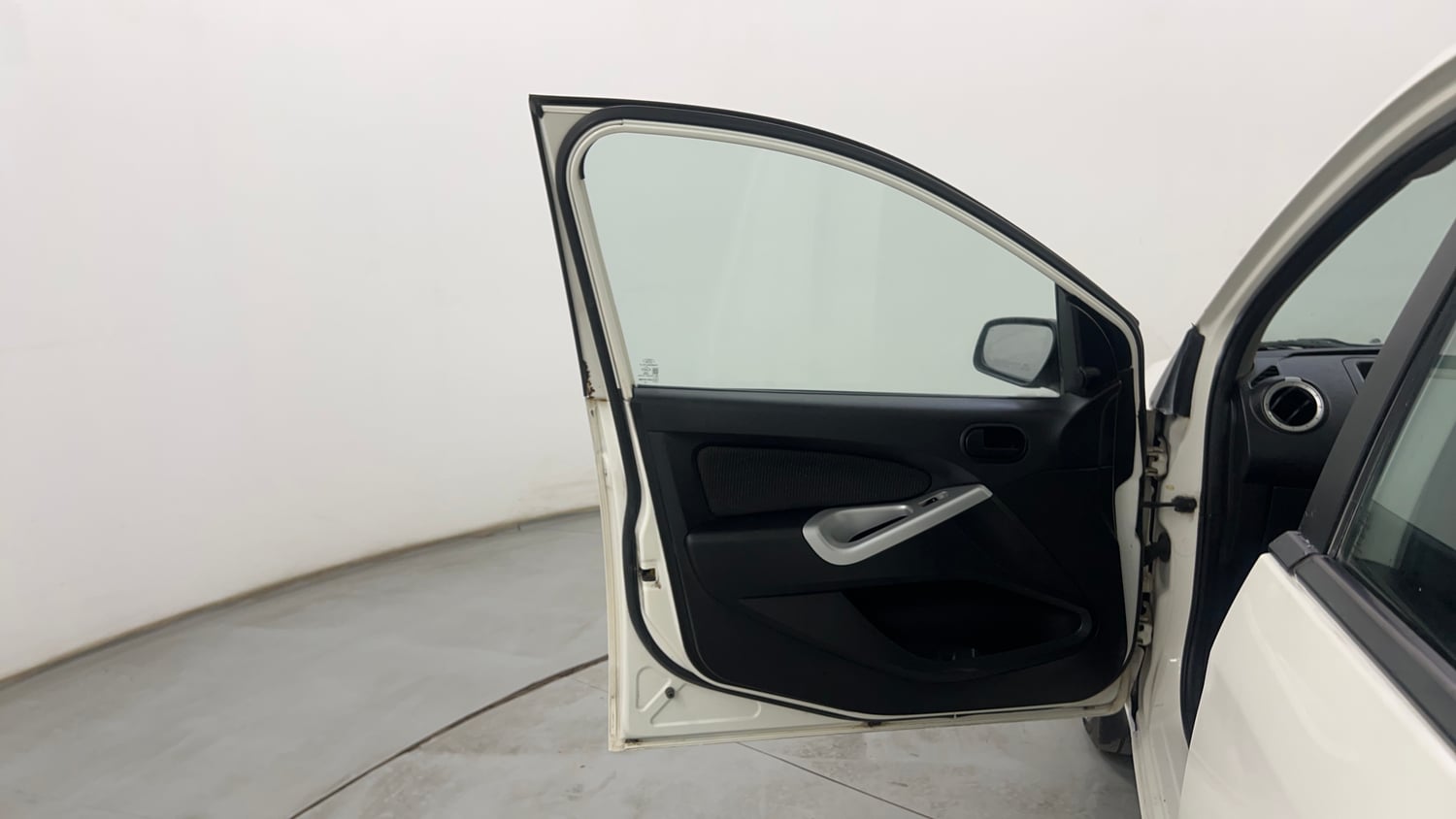 Used 2013 Ford Figo Duratorq Diesel ZXI 1.4 Diesel Manual interior LEFT FRONT DOOR OPEN VIEW