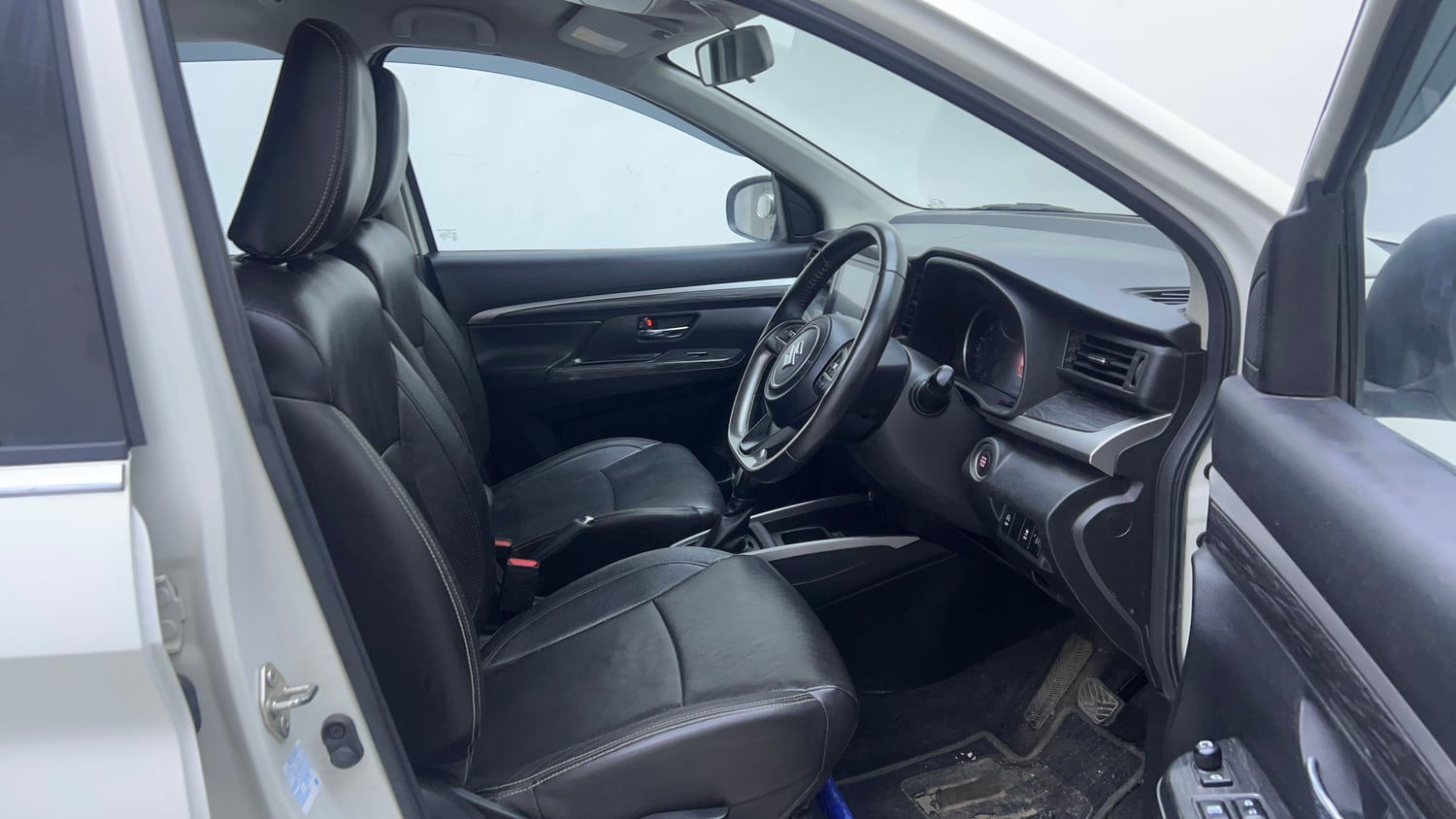 Used 2022 Maruti Suzuki XL6 Alpha AT Petrol Petrol Automatic interior RIGHT SIDE FRONT DOOR CABIN VIEW