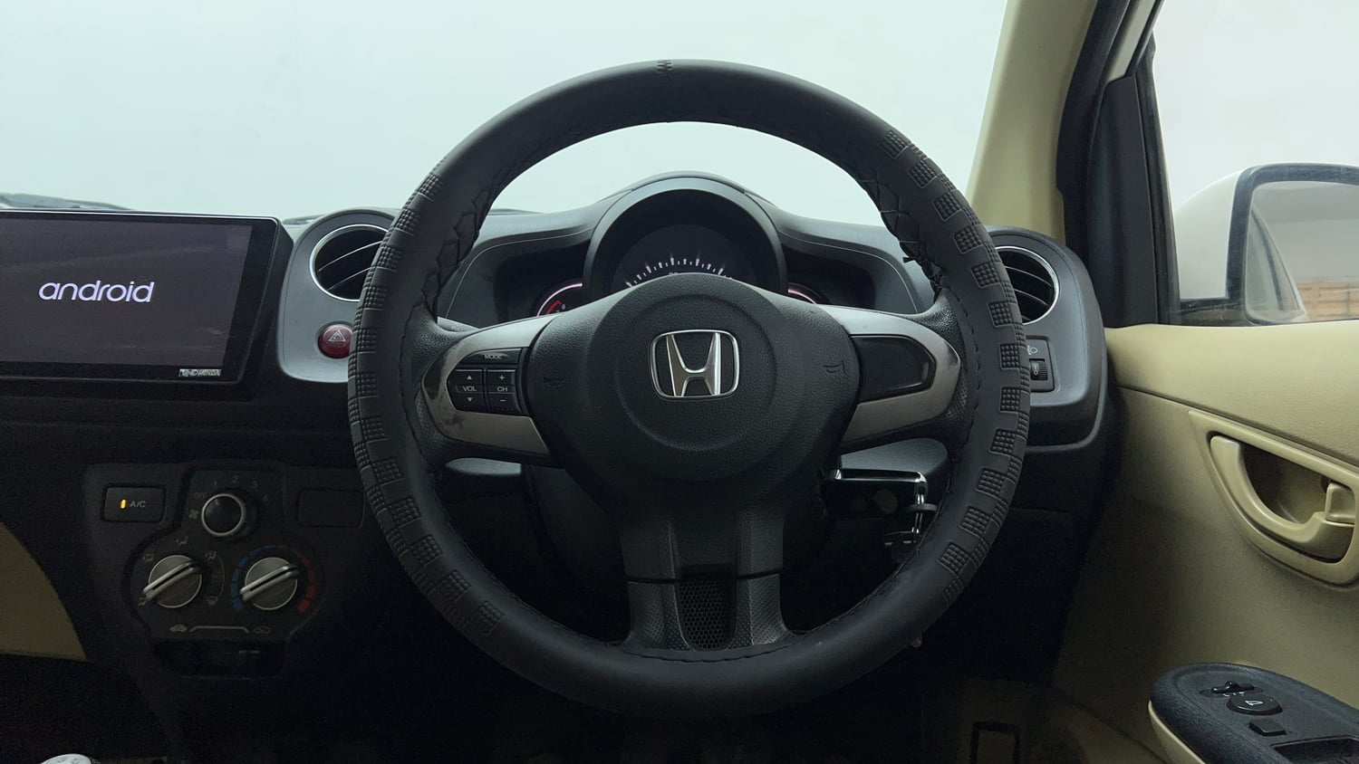 Used 2015 Honda Amaze 1.2 S i-VTEC Petrol Manual interior STEERING VIEW