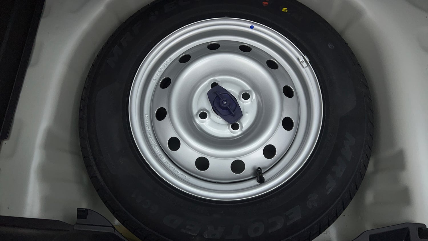 Used 2026 Maruti Suzuki Swift LXi Petrol Manual tyres SPARE TYRE VIEW