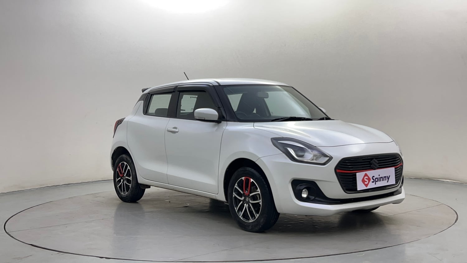 Used 2020 Maruti Suzuki Swift ZXi Plus Petrol Manual exterior RIGHT FRONT CORNER VIEW