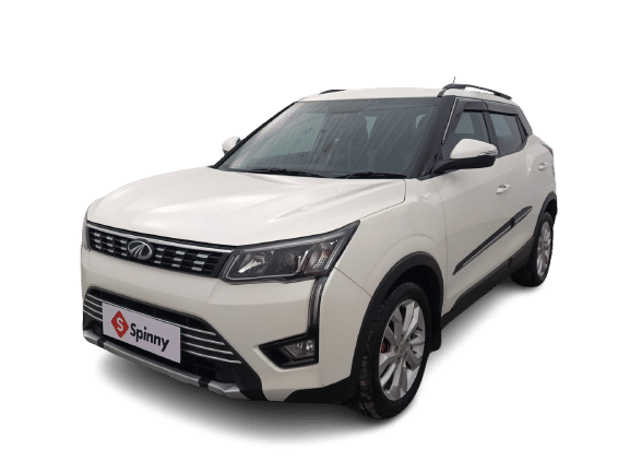 Used 2020 Mahindra XUV 300 W8 1.2 Petrol Petrol Manual Image