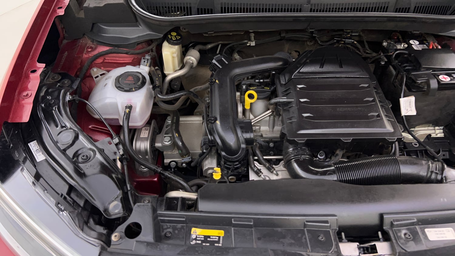 Used 2023 Volkswagen Taigun Topline 1.0 TSI AT Petrol Automatic engine ENGINE RIGHT SIDE VIEW