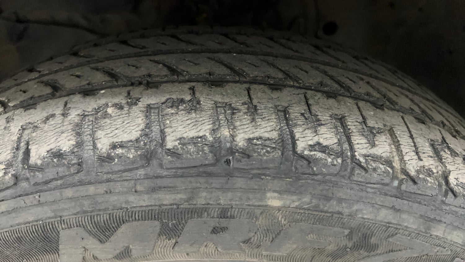 Used 2016 Honda Jazz VX Petrol Petrol Manual tyres LEFT FRONT TYRE TREAD VIEW