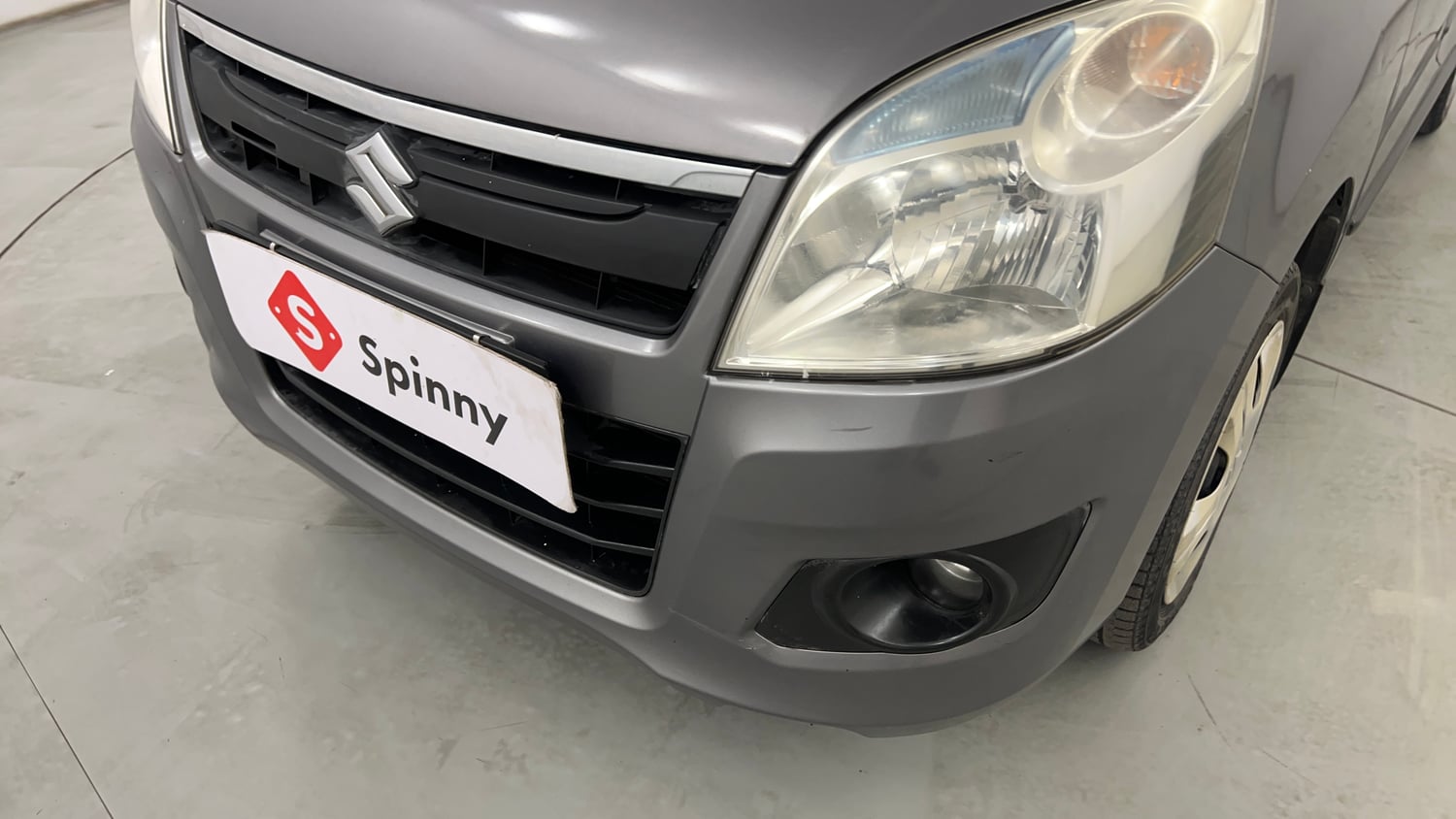 Used 2013 Maruti Suzuki Wagon R VXI Petrol Manual dents MINOR SCRATCH