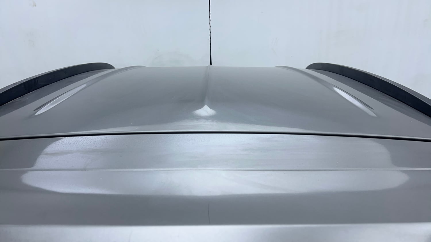 Used 2016 Mahindra KUV100 K6+ 6 STR Petrol Manual exterior EXTERIOR ROOF VIEW