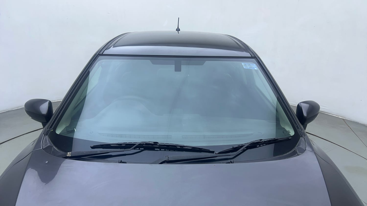 Used 2019 Maruti Suzuki Baleno Alpha 1.2 Petrol Manual exterior FRONT WINDSHIELD VIEW
