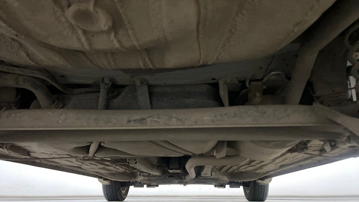 Used 2023 Honda Amaze VX MT 1.2 Petrol Petrol Manual extra REAR UNDERBODY VIEW (TAKEN FROM REAR)