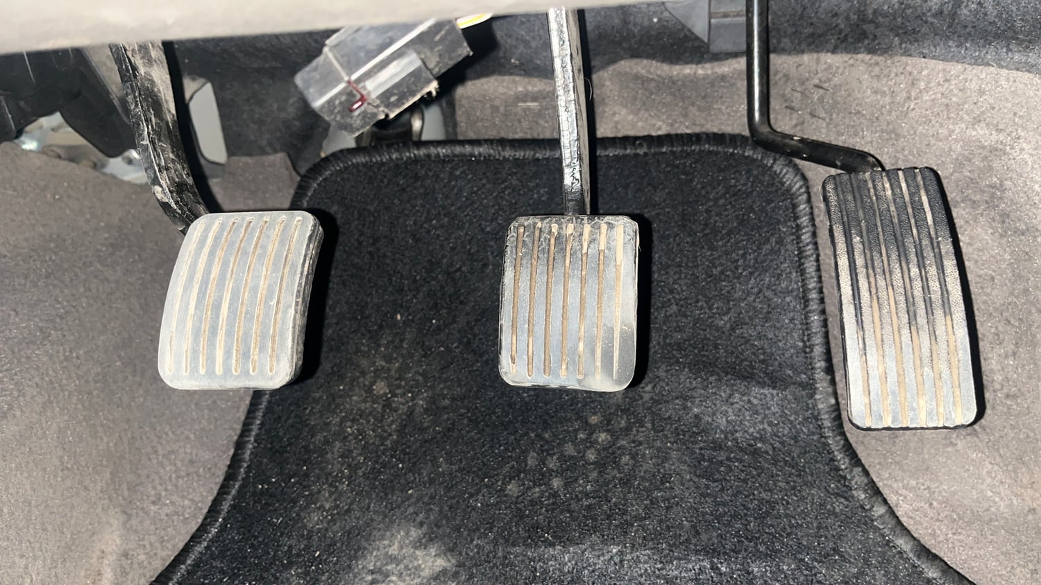 Used 2012 Hyundai i10 Sportz 1.2 Kappa2 Petrol Manual interior PEDALS VIEW