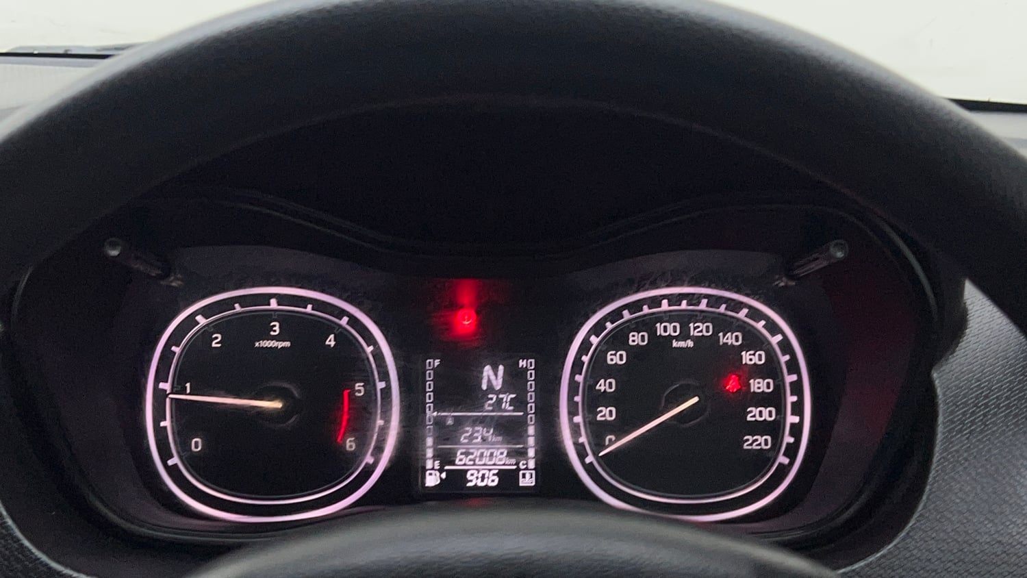 Used 2018 maruti-suzuki Vitara Brezza ZDi AGS Diesel Automatic interior CLUSTERMETER VIEW