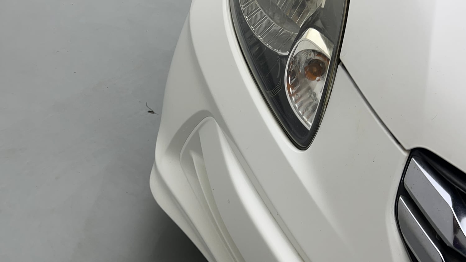 Used 2015 Honda Amaze 1.2 S i-VTEC Petrol Manual dents MINOR SCRATCH