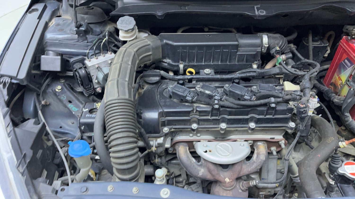 Used 2018 Maruti Suzuki Ciaz Zeta Hybrid 1.5 AT Petrol Automatic engine ENGINE RIGHT SIDE VIEW