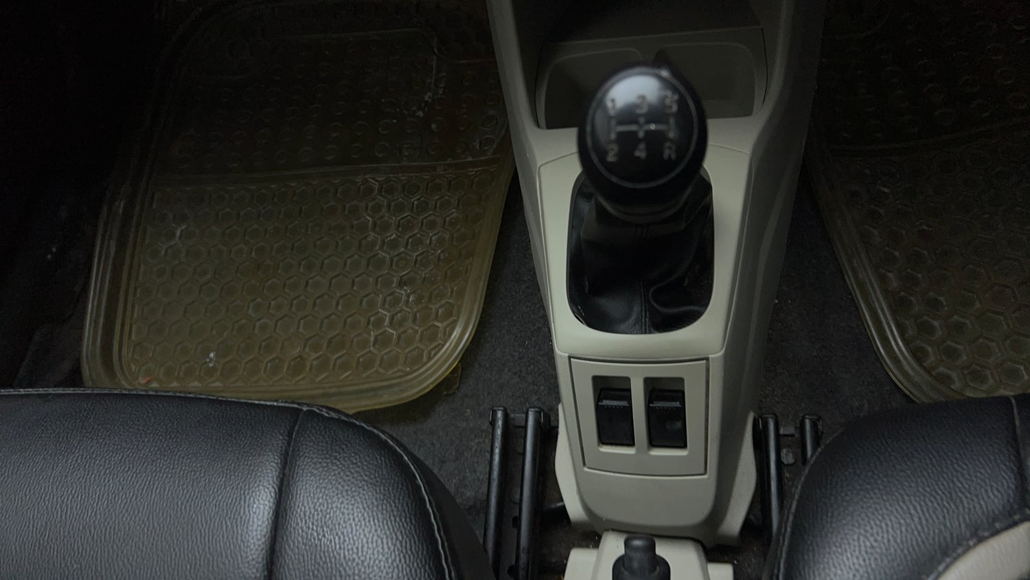 Used 2023 Maruti Suzuki Alto 800 LXi (O) CNG Cng Manual interior GEAR  KNOB VIEW