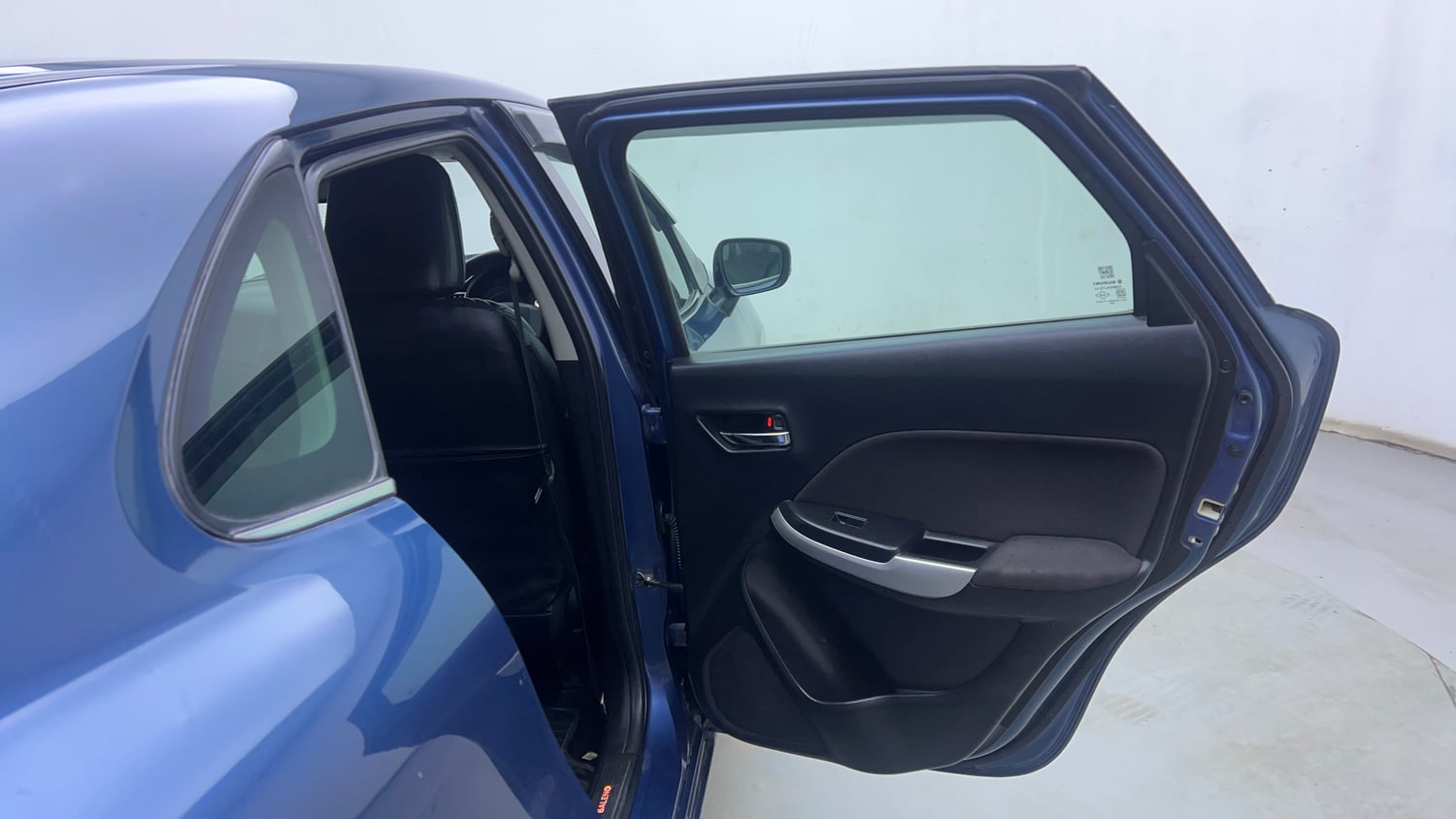 Used 2017 Maruti Suzuki Baleno Zeta 1.2 Petrol Manual interior RIGHT REAR DOOR OPEN VIEW