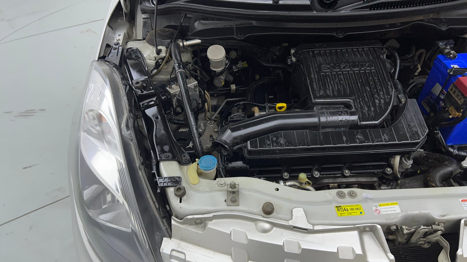 Used 2016 Maruti Suzuki Swift Dzire VXI (O) Petrol Manual engine ENGINE RIGHT SIDE VIEW