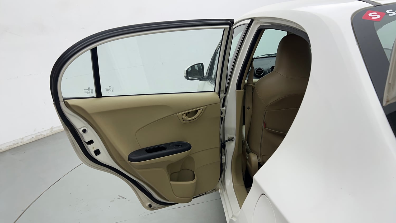 Used 2015 Honda Amaze 1.2 S i-VTEC Petrol Manual interior LEFT REAR DOOR OPEN VIEW