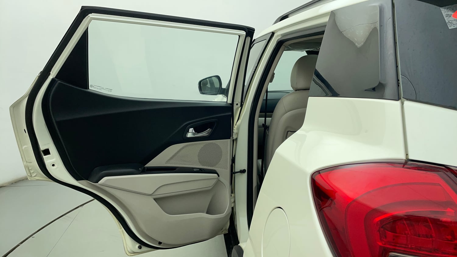 Used 2022 Mahindra XUV 300 W8 (O) 1.5 Diesel AMT Diesel Automatic interior LEFT REAR DOOR OPEN VIEW