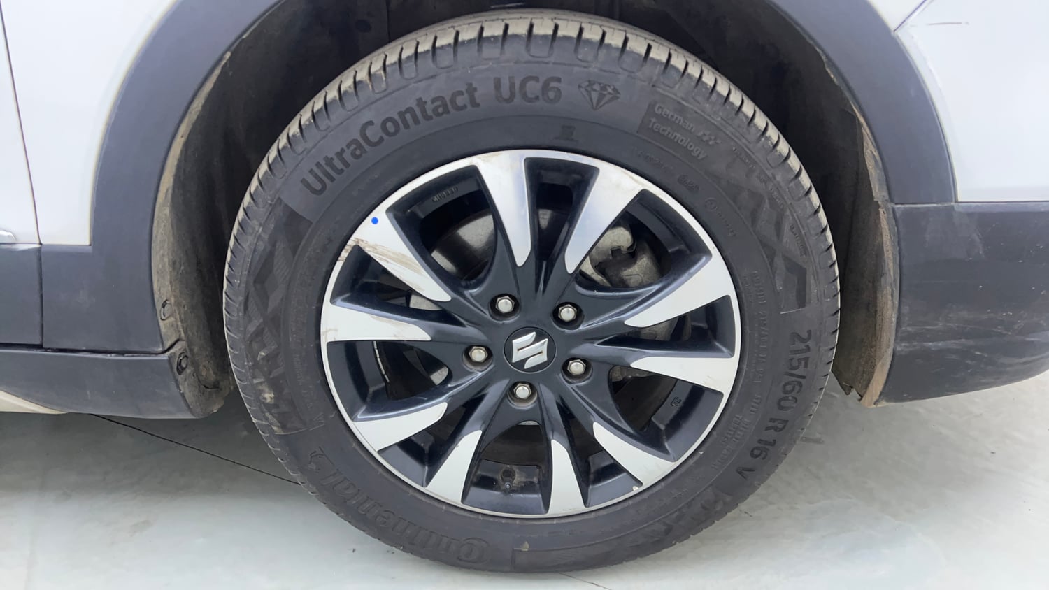 Used 2021 Maruti Suzuki S-Cross Zeta AT Petrol Automatic tyres RIGHT FRONT TYRE RIM VIEW