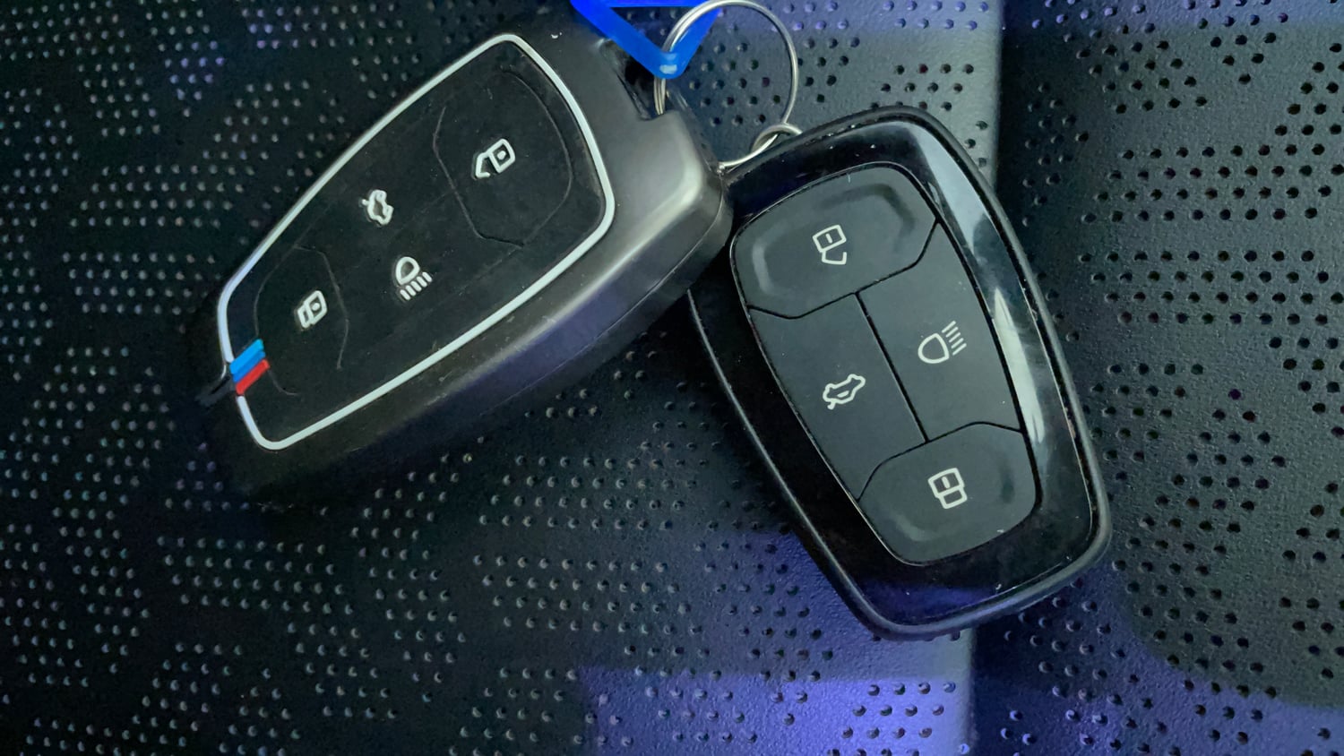 Used 2022 Tata Harrier XZ Plus Dark Edition Diesel Manual extra CAR KEY VIEW