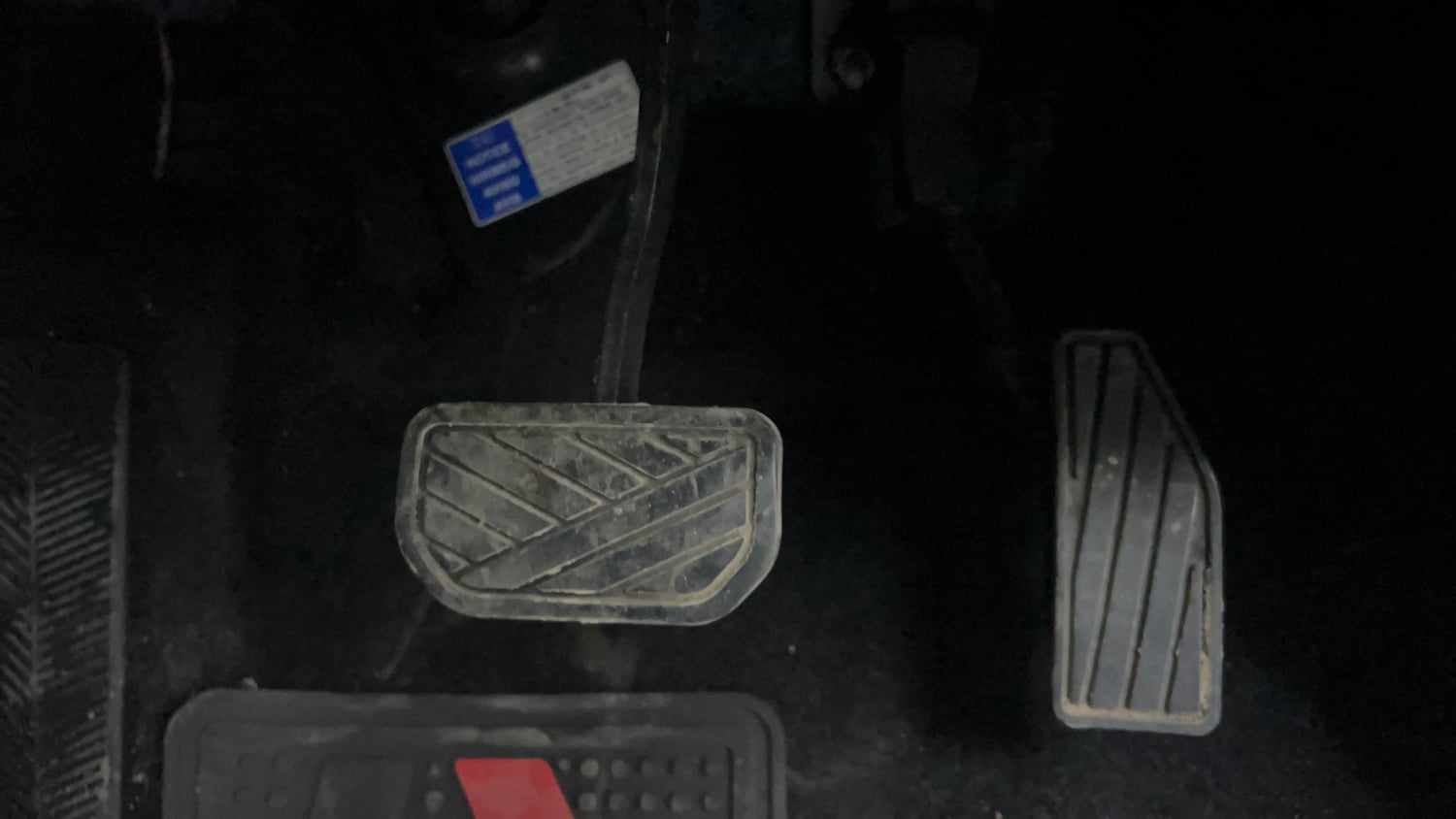 Used 2020 Maruti Suzuki Swift ZXi AMT Petrol Automatic interior PEDALS VIEW
