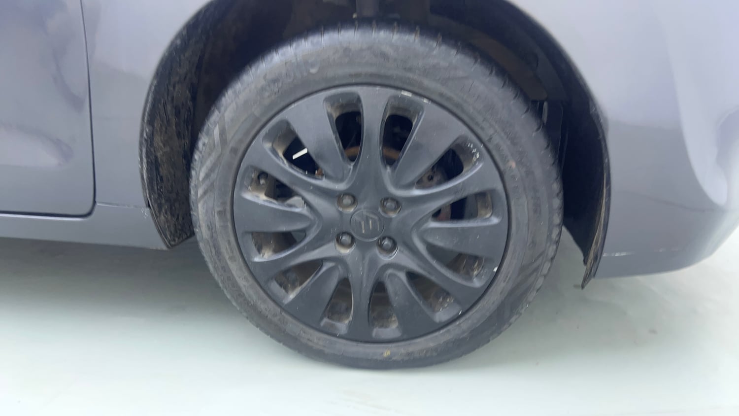 Used 2019 Maruti Suzuki Baleno Alpha 1.2 Petrol Manual tyres RIGHT FRONT TYRE RIM VIEW