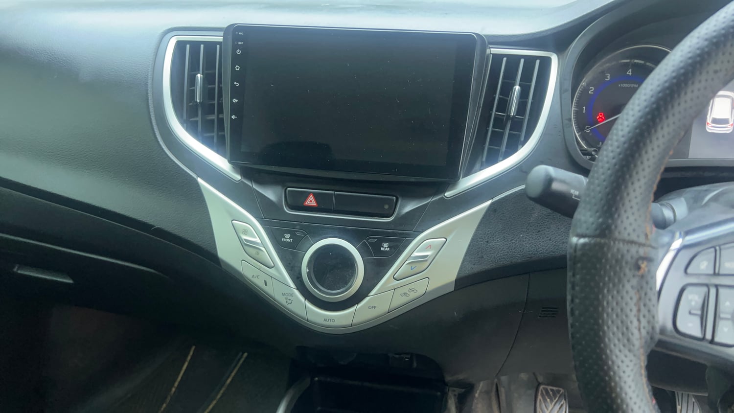 Used 2019 Maruti Suzuki Baleno Alpha 1.2 Petrol Manual top_features Touch screen infotainment system