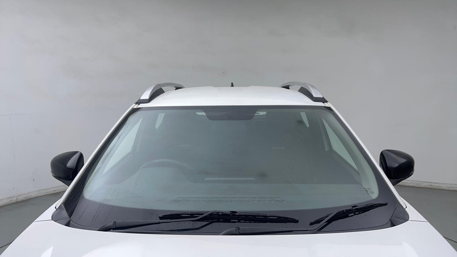 Used 2021 Renault Kiger RXZ Turbo CVT Petrol Automatic exterior FRONT WINDSHIELD VIEW