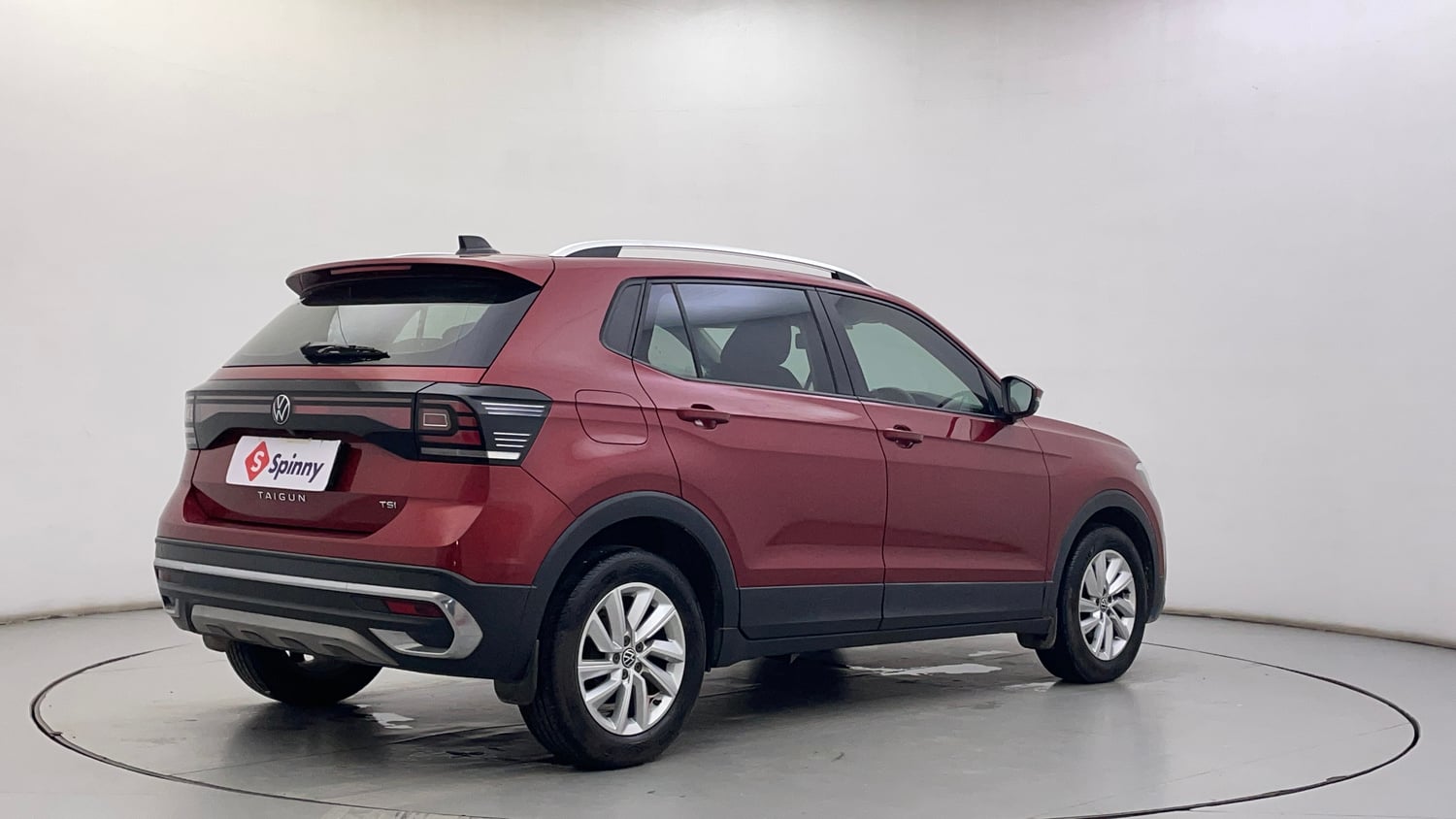 Used 2022 Volkswagen Taigun Highline 1.0 TSI MT Petrol Manual exterior RIGHT REAR CORNER VIEW