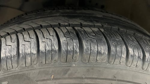 Used 2015 Honda Amaze 1.2 S i-VTEC Petrol Manual tyres LEFT FRONT TYRE TREAD VIEW