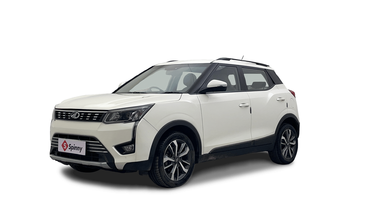 Used 2022 Mahindra XUV 300 W8 (O) 1.5 Diesel AMT Diesel Automatic Image