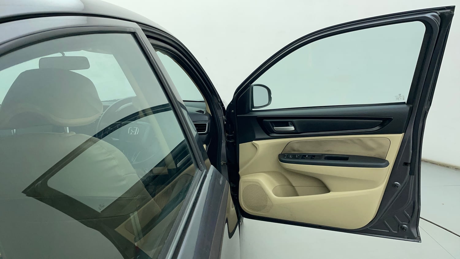 Used 2019 Honda Amaze 1.2 VX MT Petrol Petrol Manual interior RIGHT FRONT DOOR OPEN VIEW
