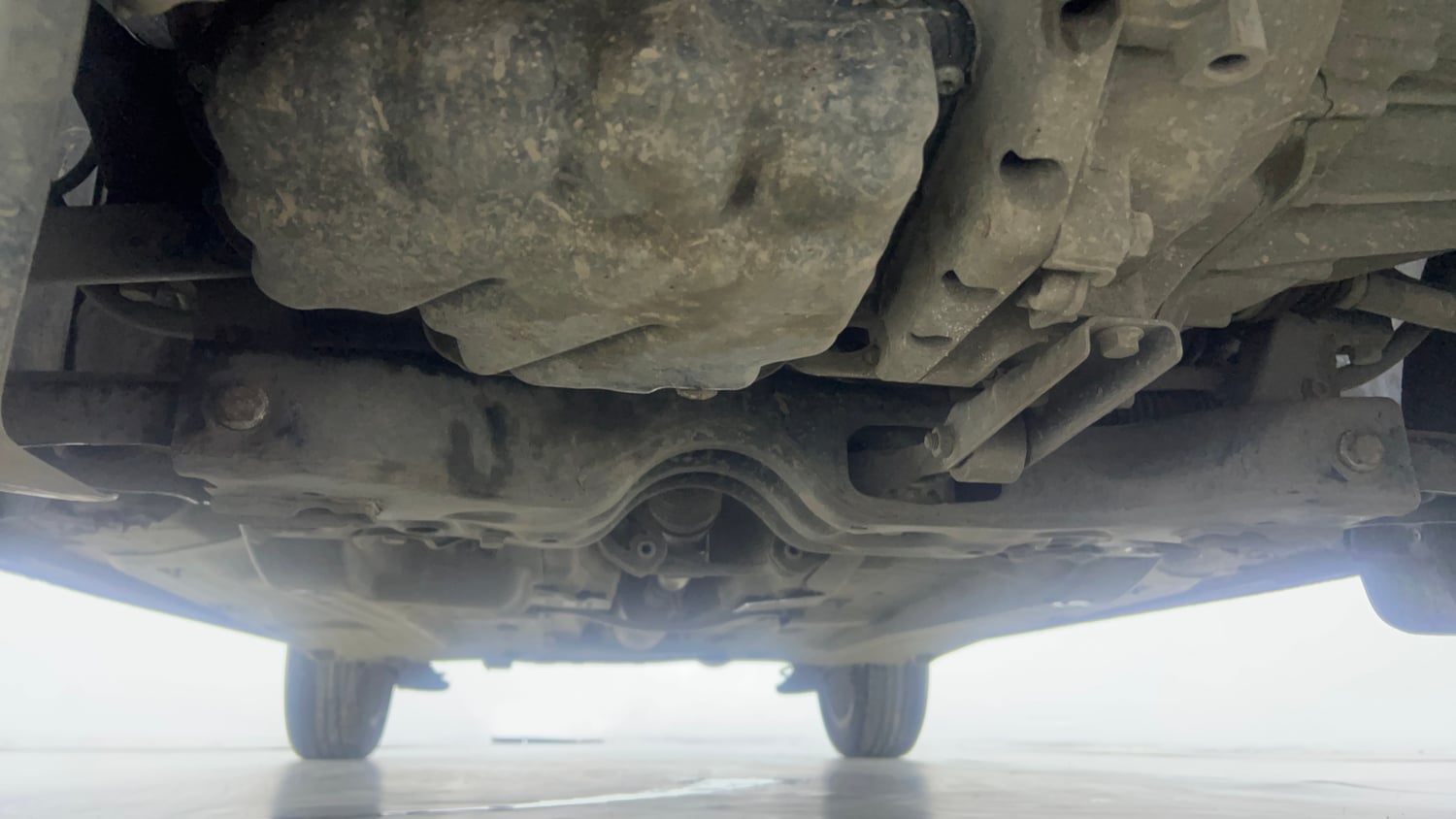 Used 2019 Volkswagen Polo Highline Plus 1.0 (P) 16 Alloy Petrol Manual extra FRONT LEFT UNDERBODY VIEW