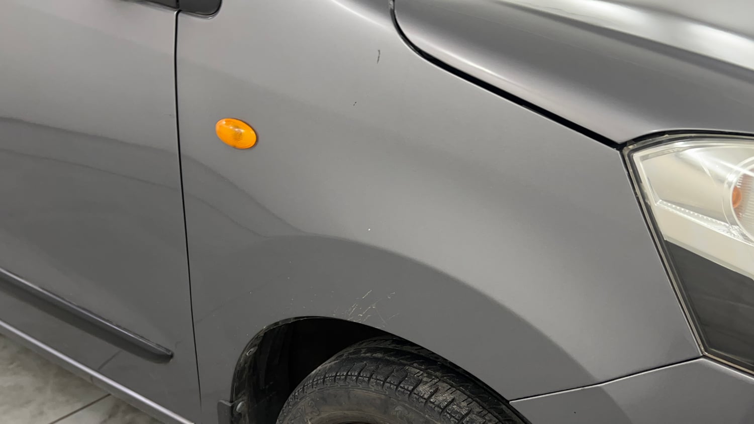 Used 2013 Maruti Suzuki Wagon R VXI Petrol Manual dents MINOR SCRATCH